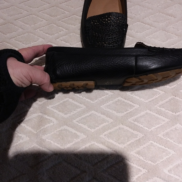 🌟Host pick💖 UGG Clair driving moc-EUC - Picture 4 of 9